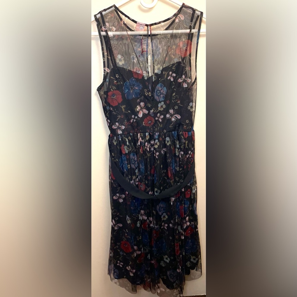 LAUREN CONRAD - Kohl’s Snow White Dress - Picture 5 of 10